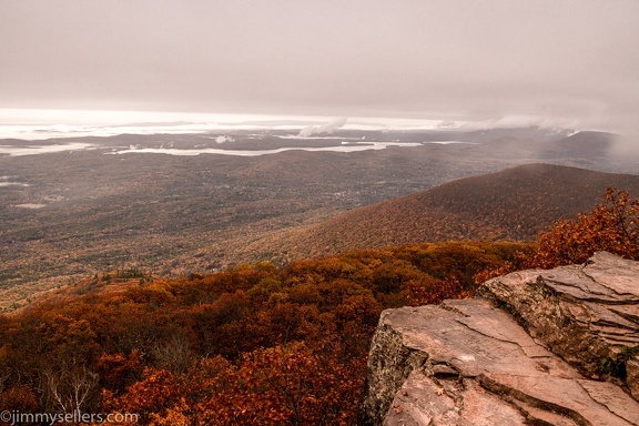 2021-10-Catskills-Emmy-Lou-in-Van-33