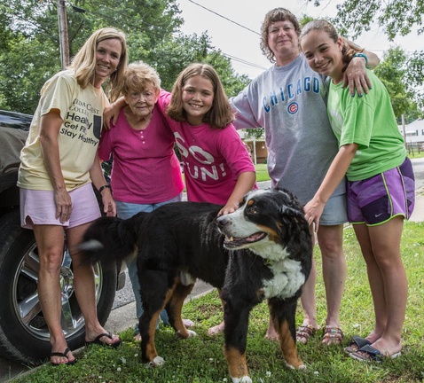 2014-06-13-Charlie-Hillside-visiting-Deaver-14