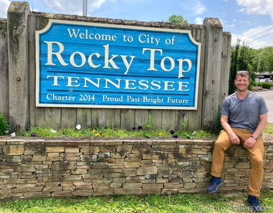 2022-05-smoky-mountain-kentucky-horses-26